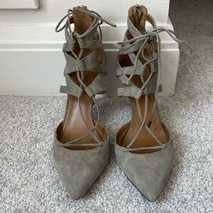 Aquazzura gray suede lace-up pumps, size 38